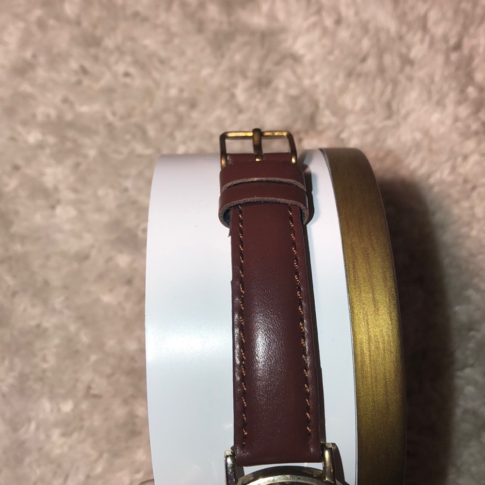 Watch - Picture 3 of 5
